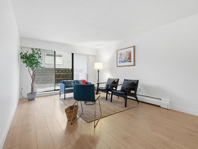 101 2910 Ontario Street