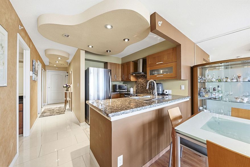 1209 888 Pacific Street