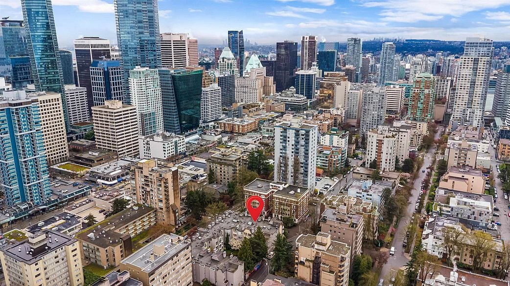 407 1230 Haro Street