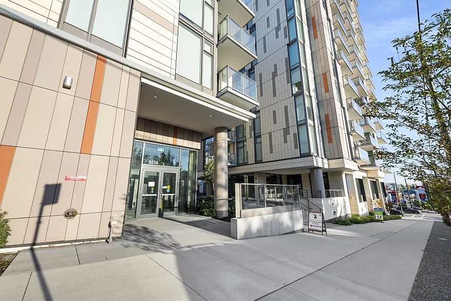 305 8138 Fraser Street