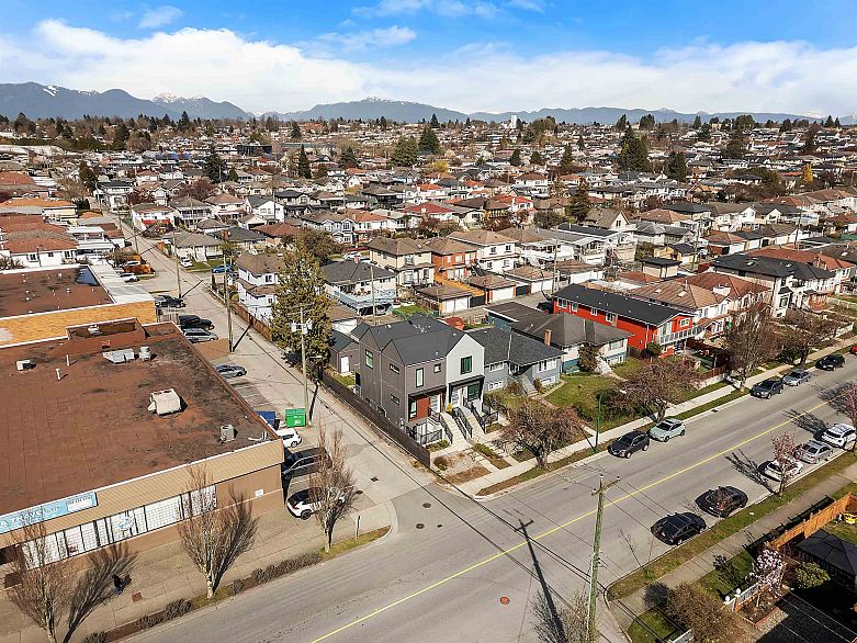 225 E 57th Avenue