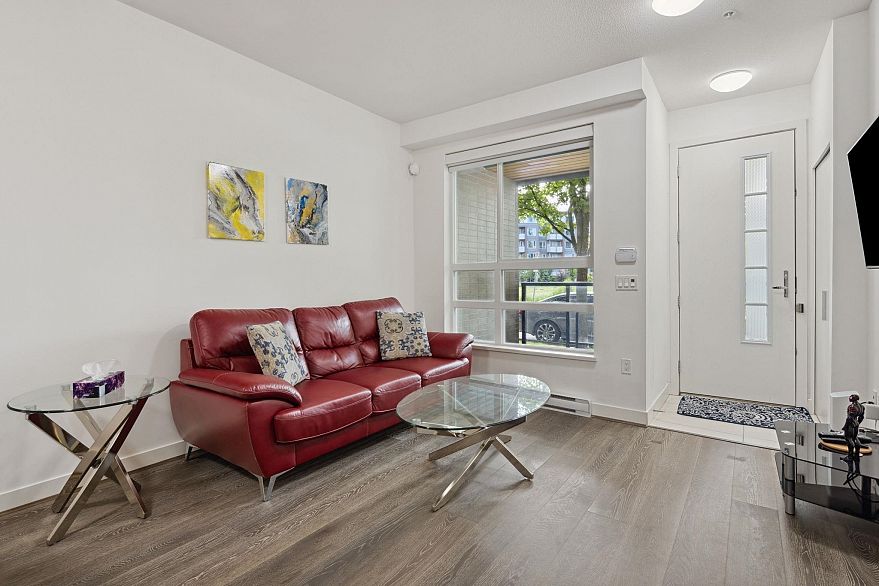 102 6033 Gray Avenue