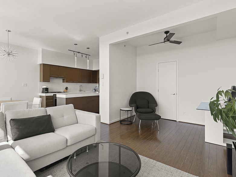 1206 2770 Sophia Street