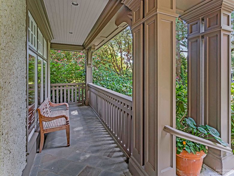 6362 Churchill Street