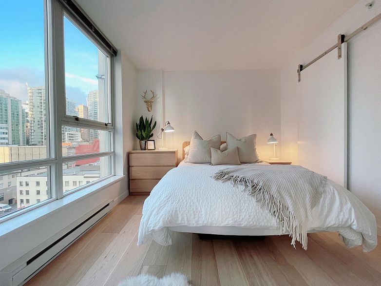 1110 928 Beatty Street