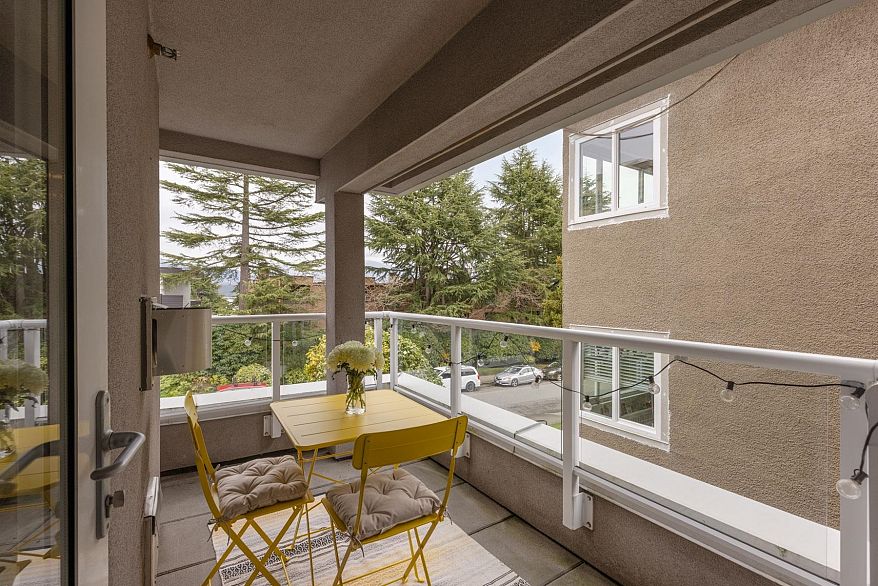 201 2238 W 2nd Avenue