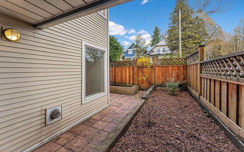 104 1641 Woodland Drive