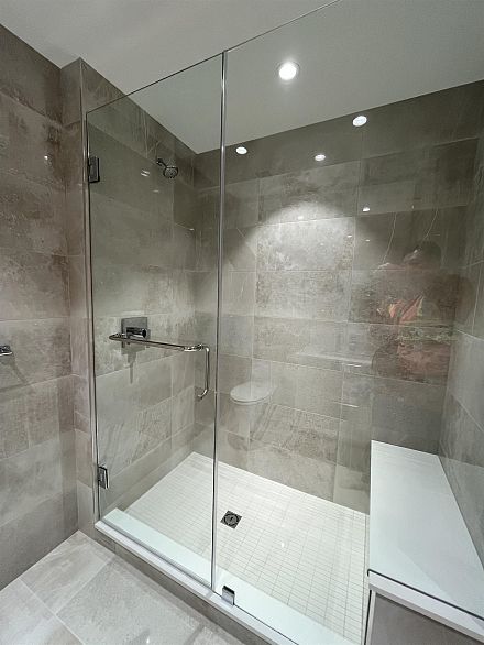 603 485 W 42nd Avenue