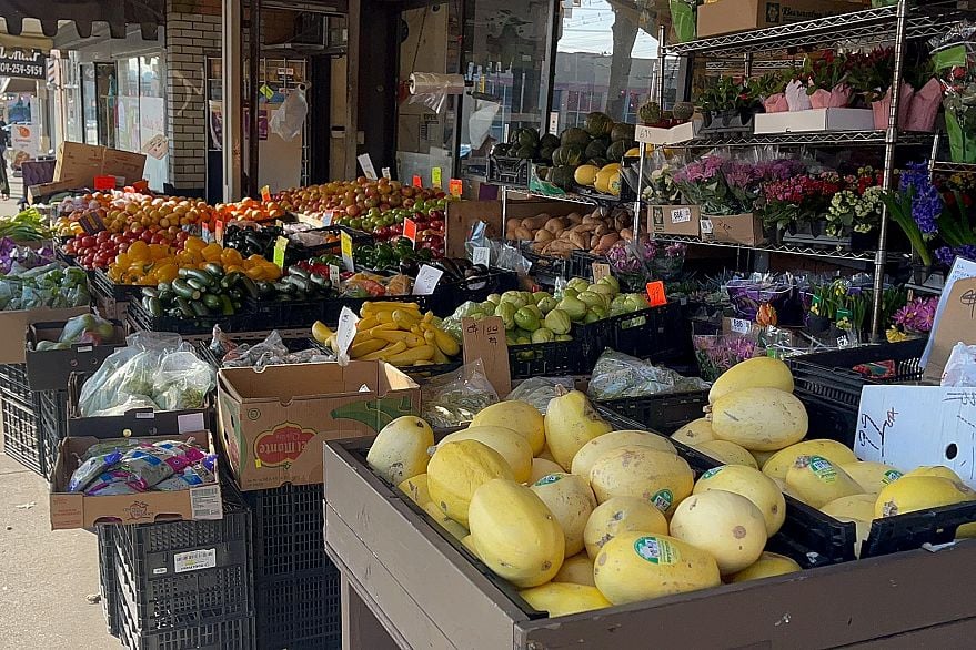 302 2215 Mcgill Street