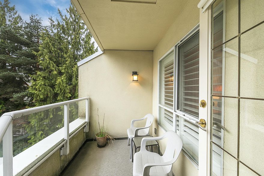 412 1230 Haro Street