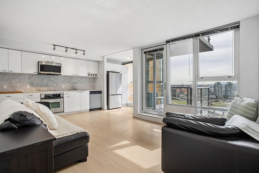 2209 602 Citadel Parade