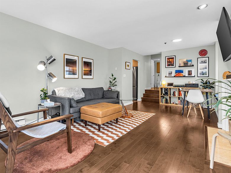 206 1963 W 3rd Avenue