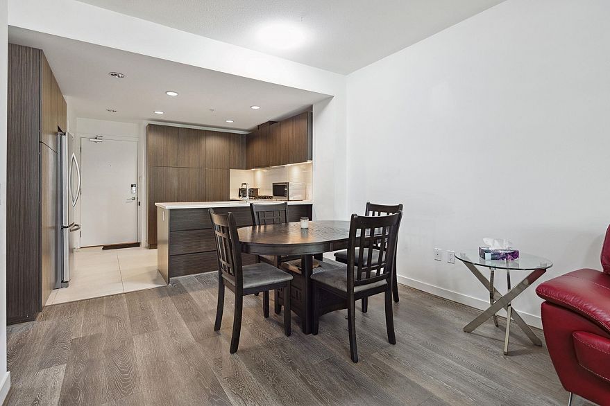 102 6033 Gray Avenue