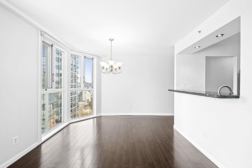 1203 888 Pacific Street