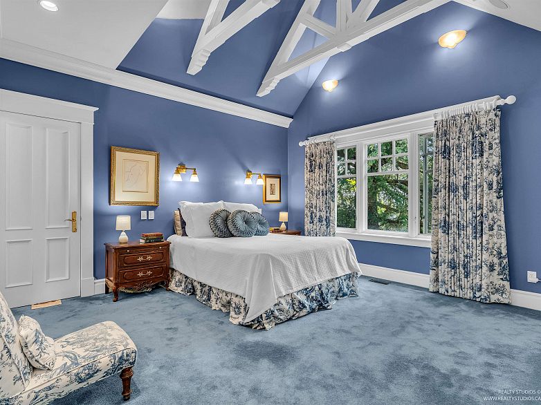 6362 Churchill Street