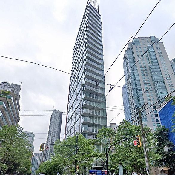 502 1277 Melville Street