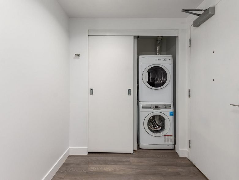 204 128 W Cordova Street