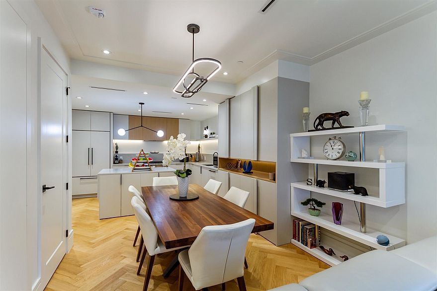 B 7061 Cypress Street