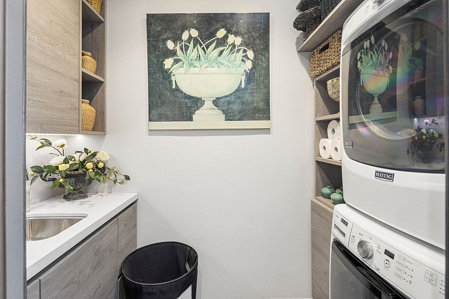 1202 1788 Ontario Street