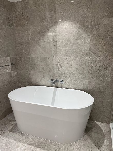 603 485 W 42nd Avenue