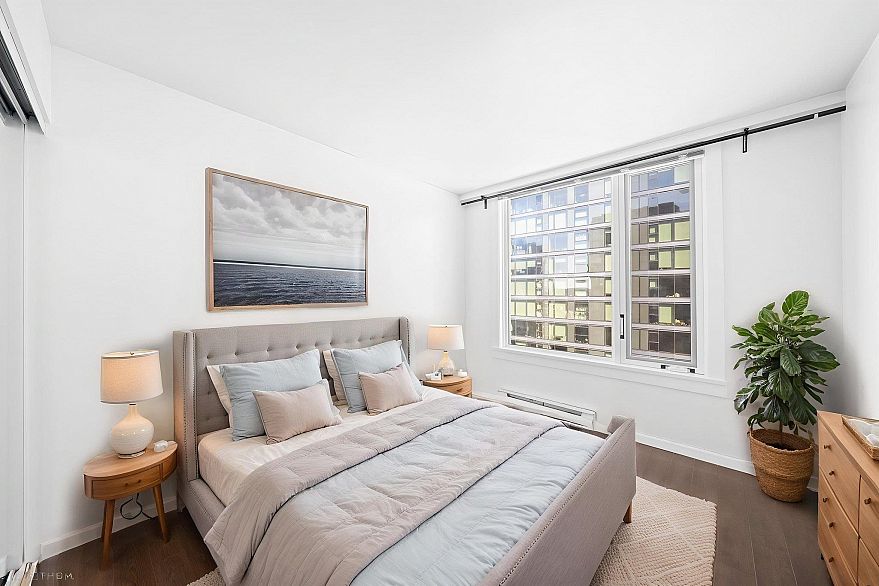 1203 888 Pacific Street