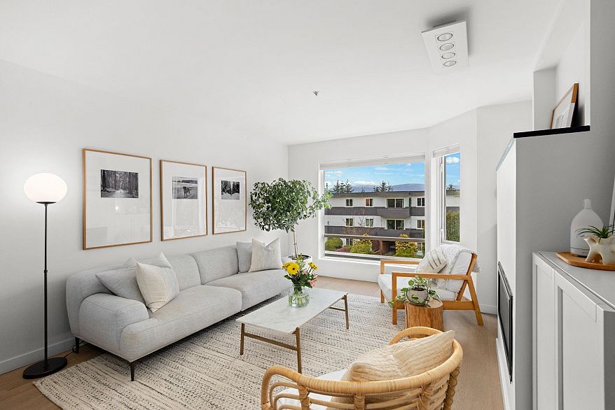 201 2238 W 2nd Avenue