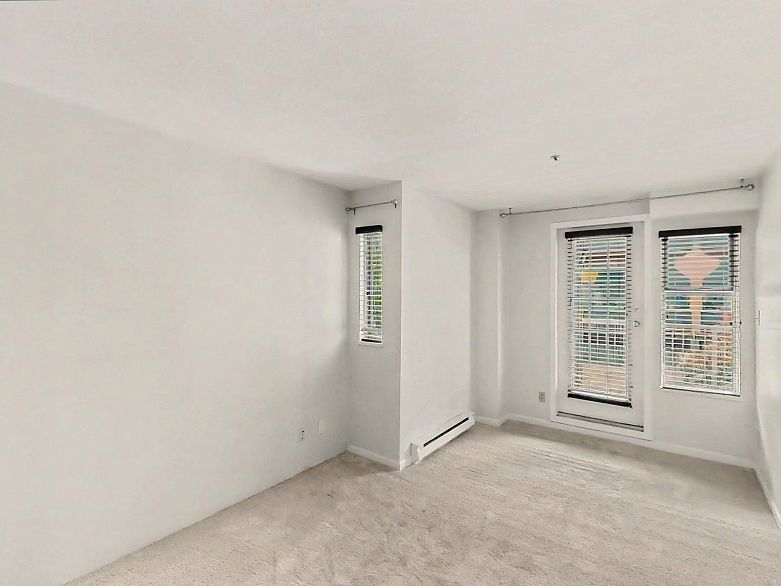 201 1868 W 8th Avenue