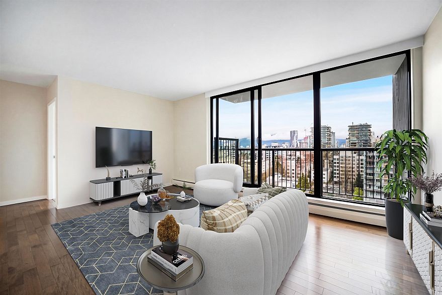 1702 1330 Harwood Street