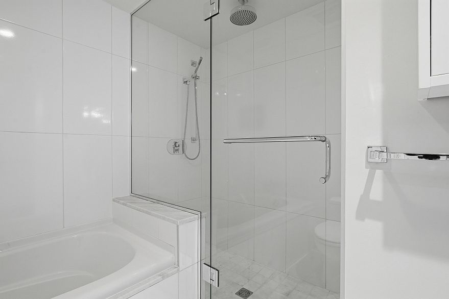 1507 788 Richards Street