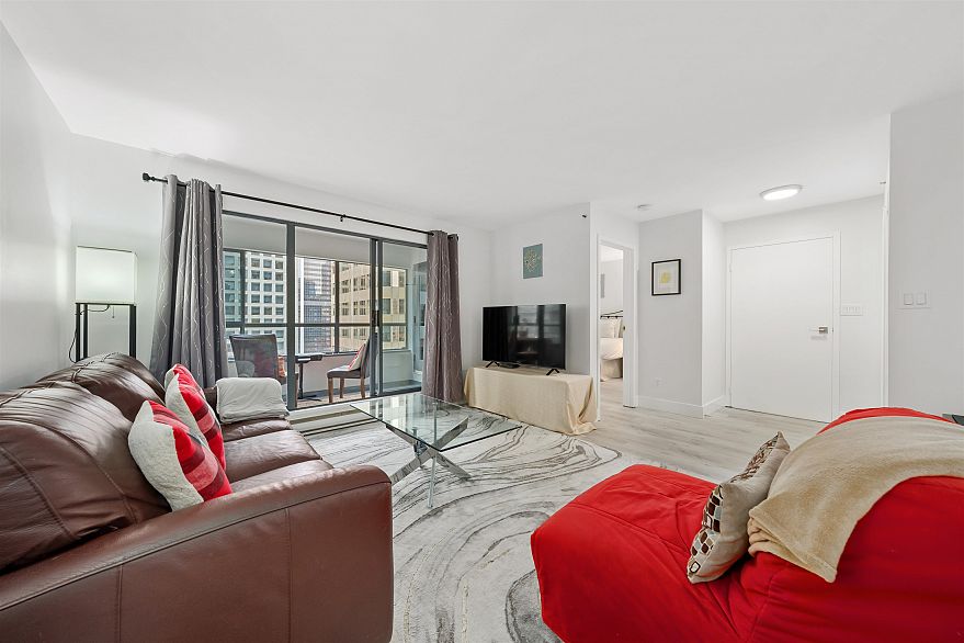 1403 1060 Alberni Street