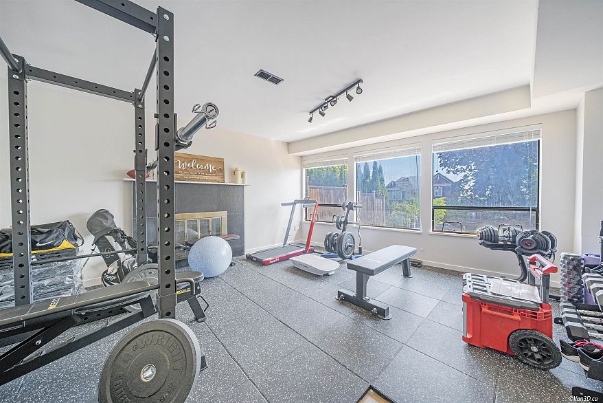 2131 Fraserview Drive