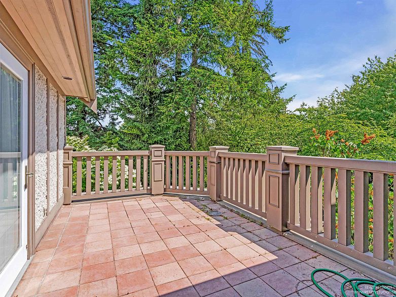 6362 Churchill Street