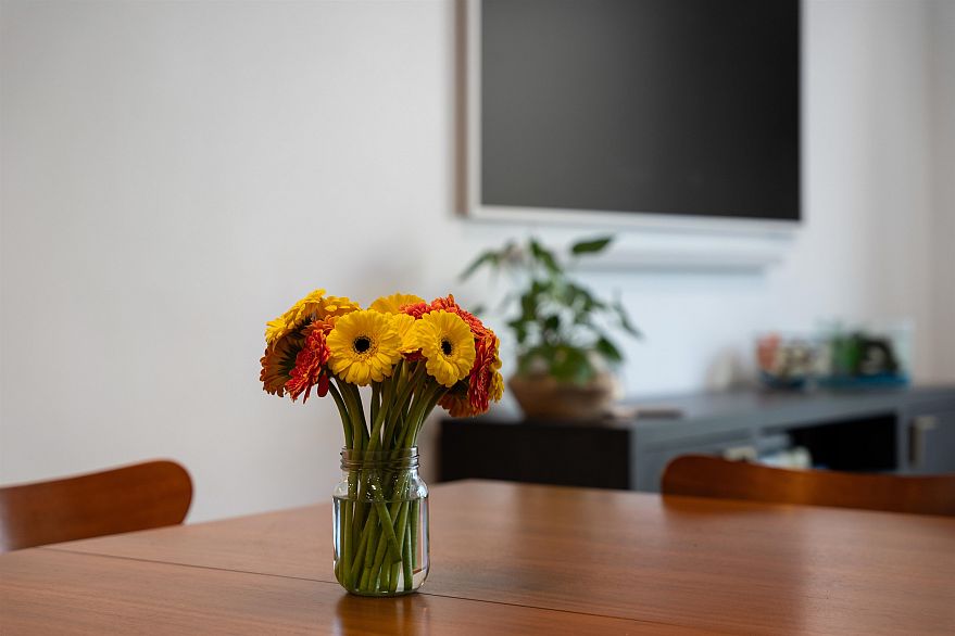 215 311 E 16th Avenue