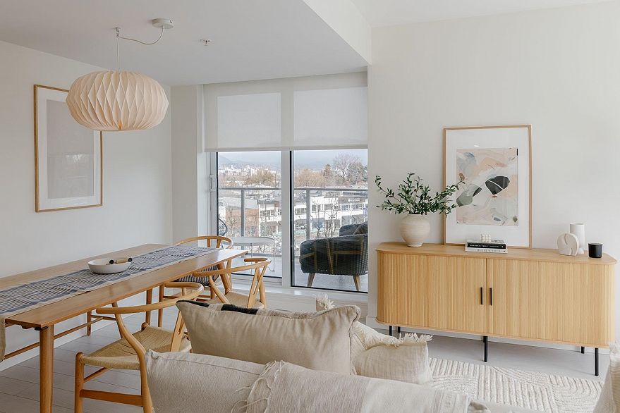 305 285 E 10th Avenue