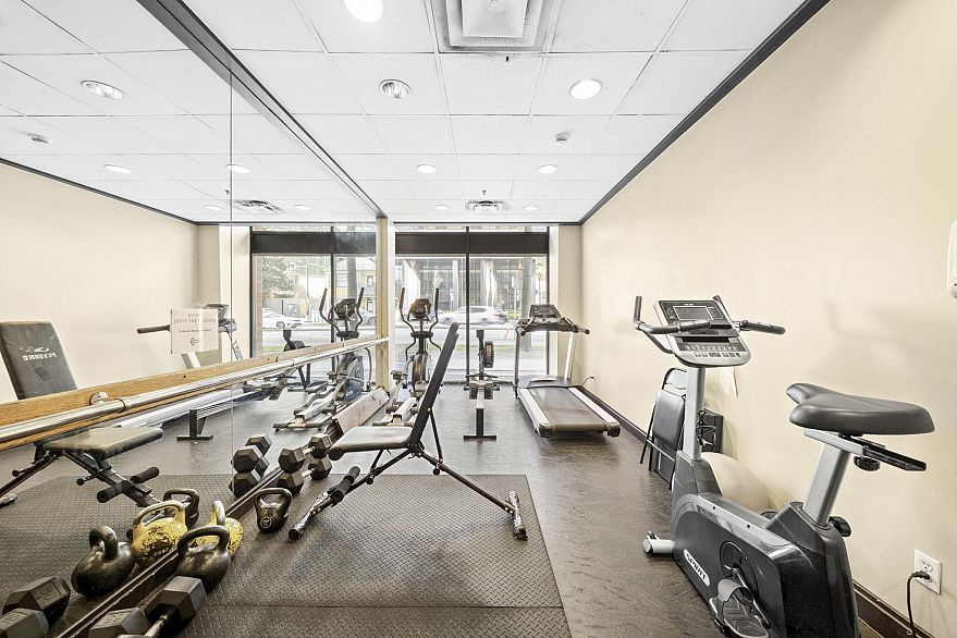 1203 888 Pacific Street