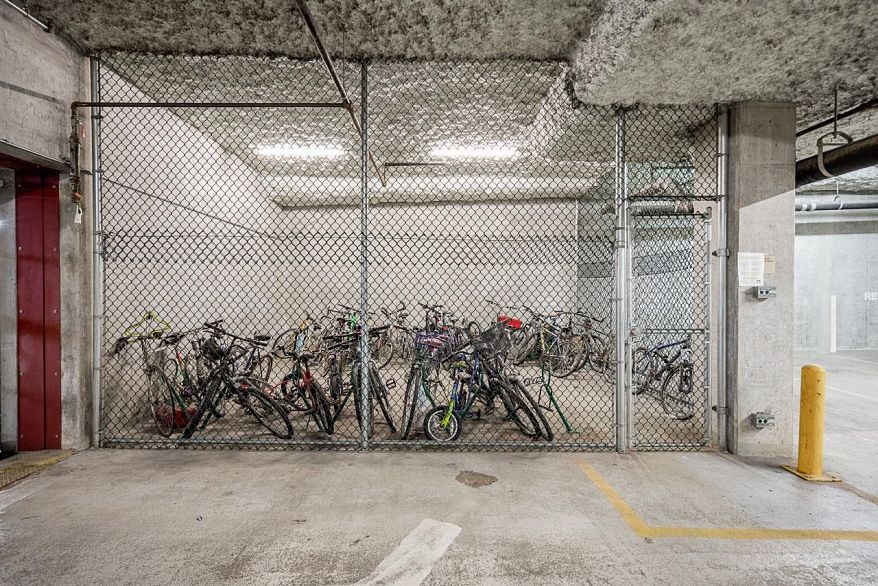 906 3438 Vanness Avenue