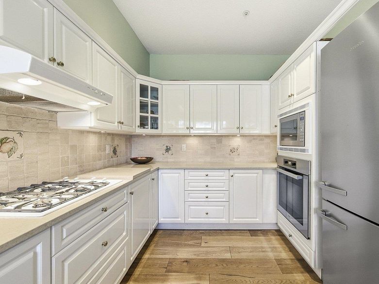 31 5650 Hampton Place