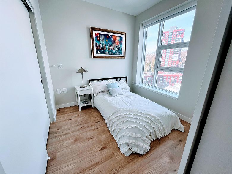 1205 3430 E Kent Avenue South