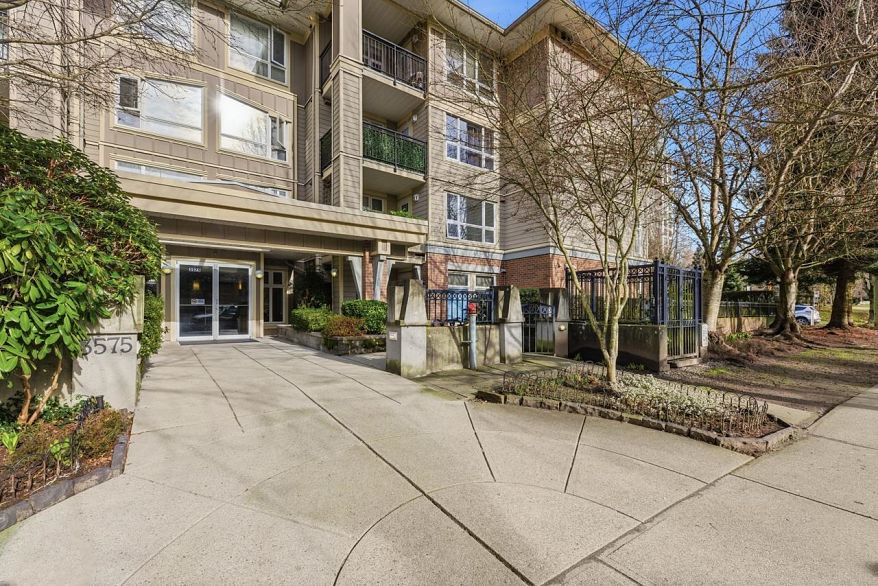 404 3575 Euclid Avenue