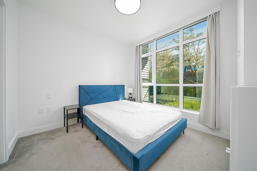 106 458 W 63rd Avenue