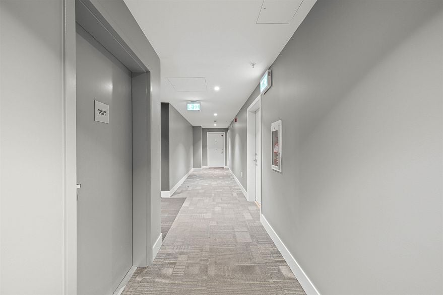 301 8888 Osler Street