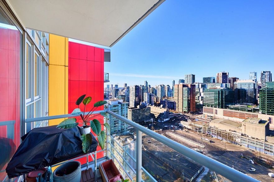 3506 602 Citadel Parade