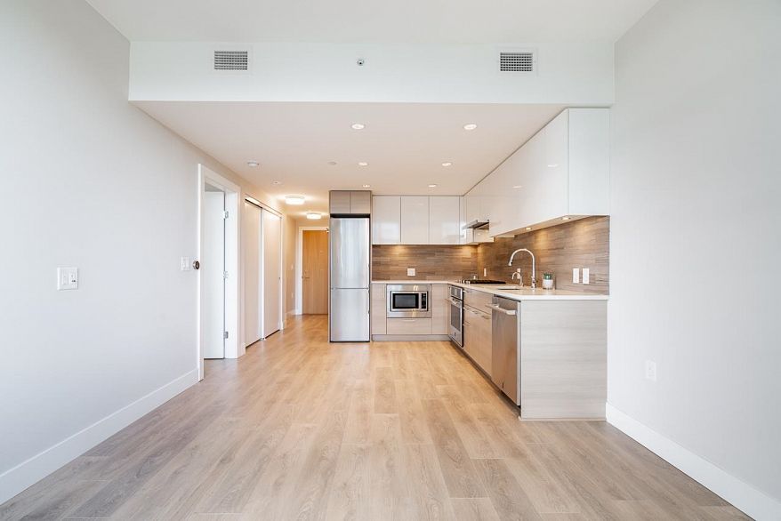 713 3451 Sawmill Crescent