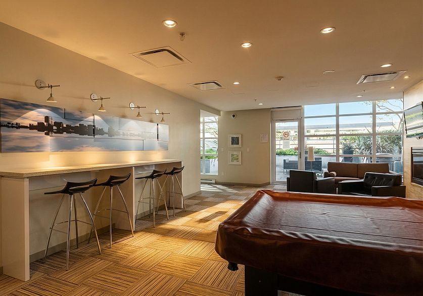 1202 1205 Howe Street