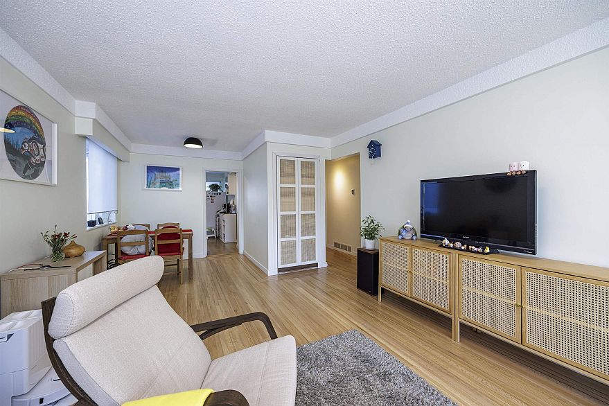 5761 Culloden Street