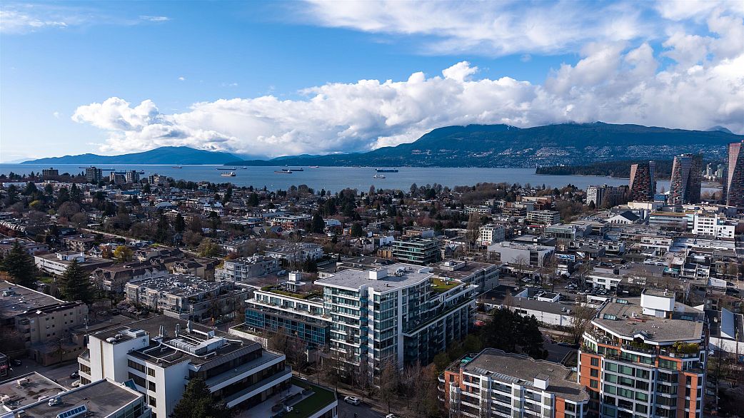 820 1777 W 7th Avenue