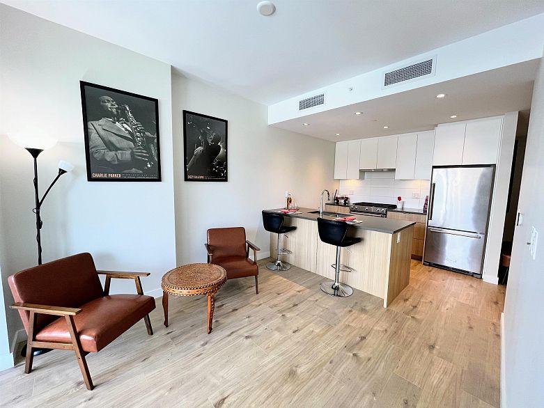 1205 3430 E Kent Avenue South