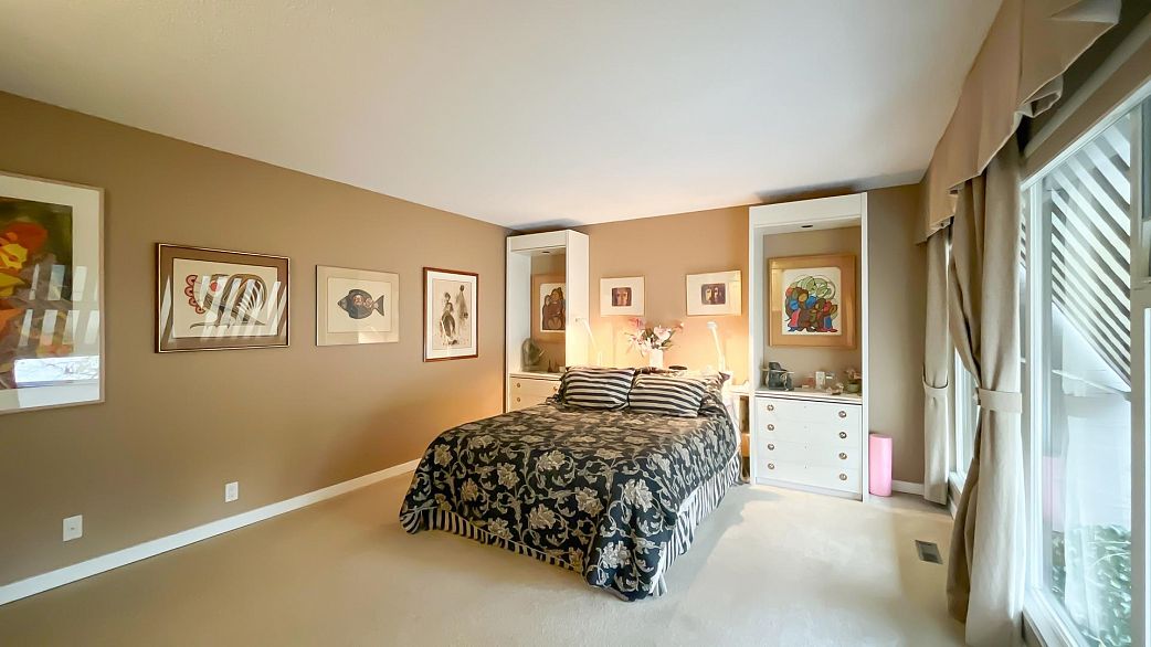 326 Greensboro Place