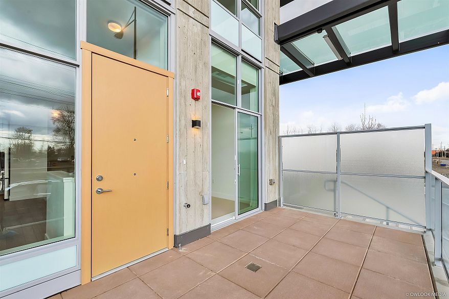 3559 E Kent Avenue North