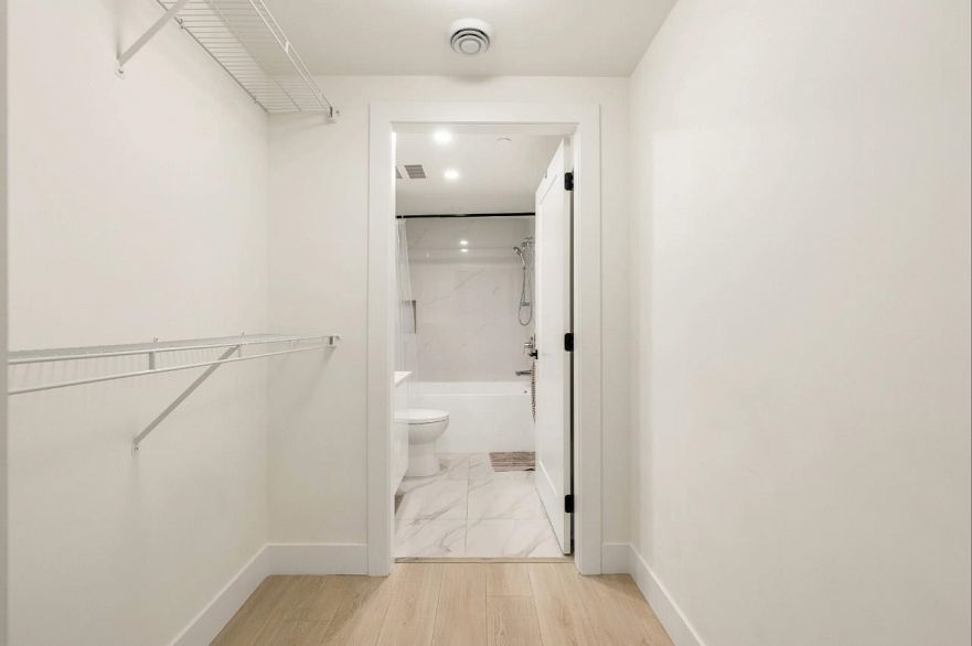 601 5399 Joyce Street